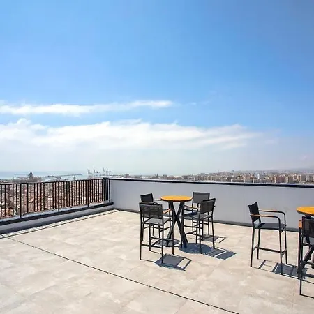 Skyview Martiricos Apartment